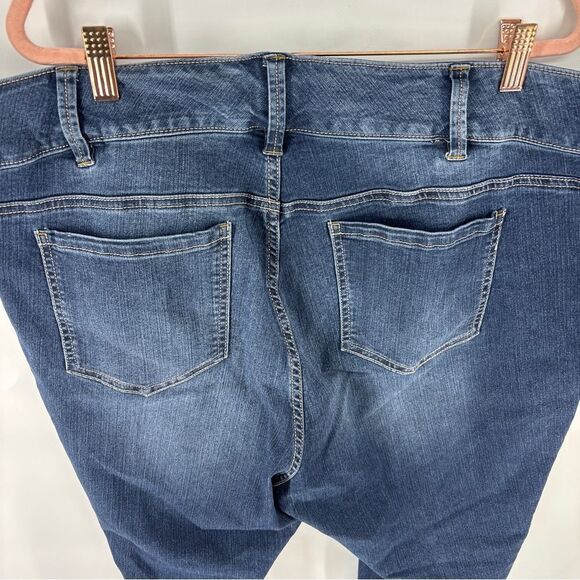 Torrid Blue Straight Leg Jeans Classic Denim Women’s 24 TALL - Picture 6 of 6